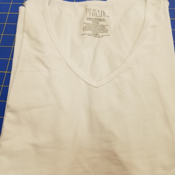 Set 2 Time & Tru Large (12-14) White Gray Tees - Picture 2 of 3